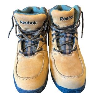 Reebok Tyak Women’s Composite toe Safety work book Boot
sz 8